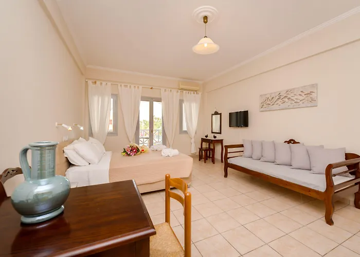 Casa Iphigenia 3* Kamári