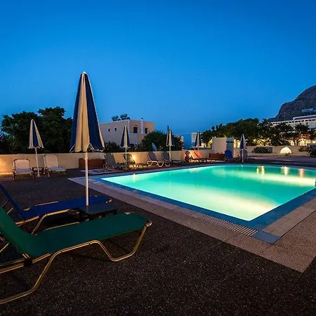 Casa Iphigenia 아파트호텔 Kamári