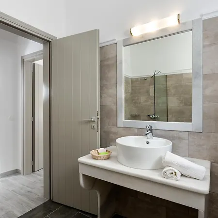 Casa Iphigenia 4* Kamari (Santorini)