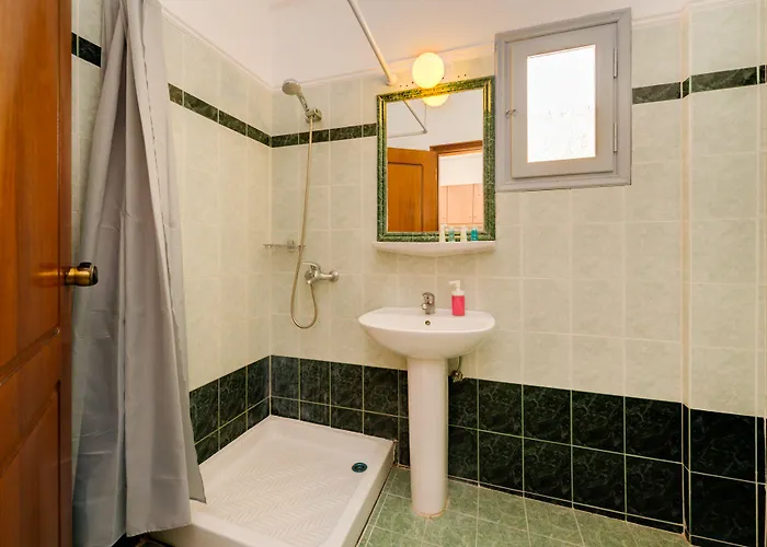 Casa Iphigenia Aparthotel Kamári