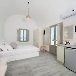 Casa Iphigenia 3*