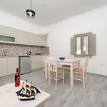 Apart Otel Casa Iphigenia Kamári