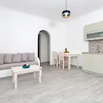 Apart Otel Casa Iphigenia Kamári
